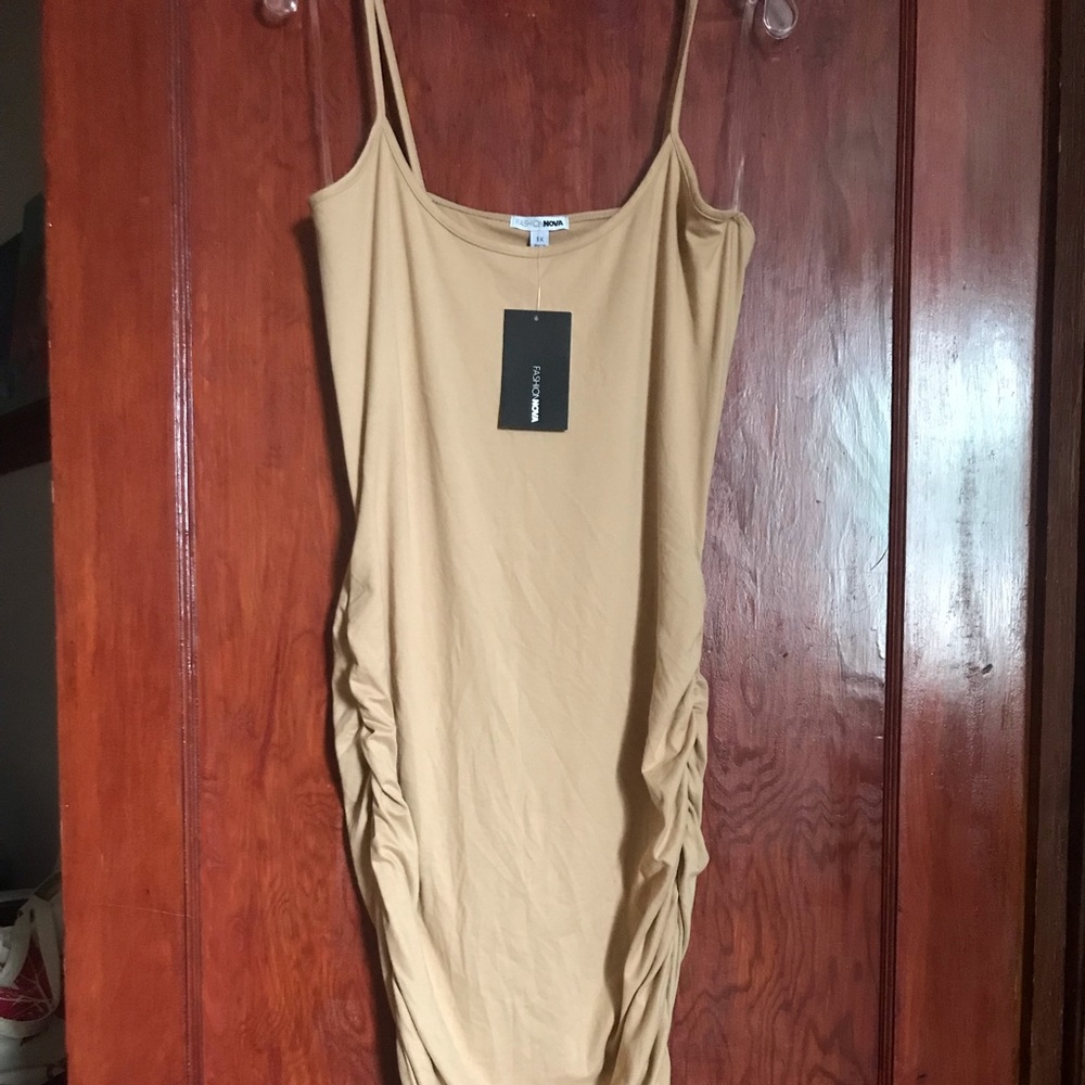 Fashion Nova dress